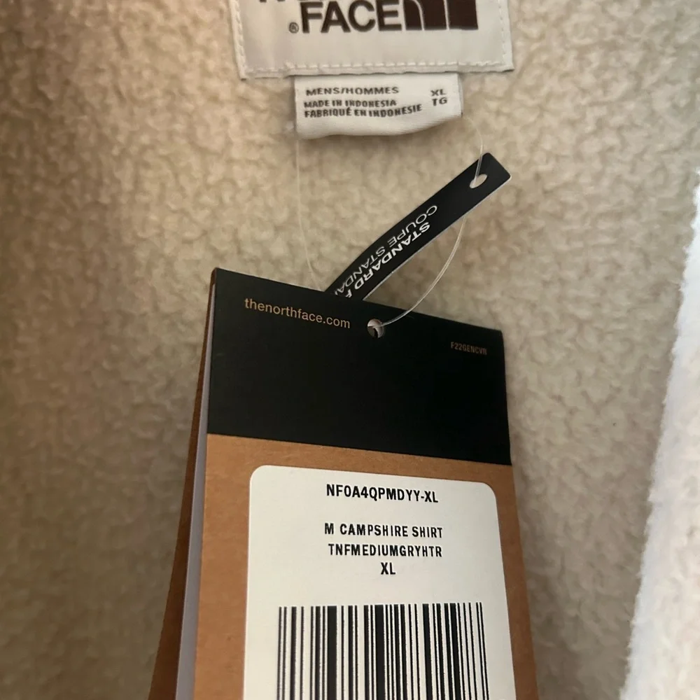 The North Face lightweight button